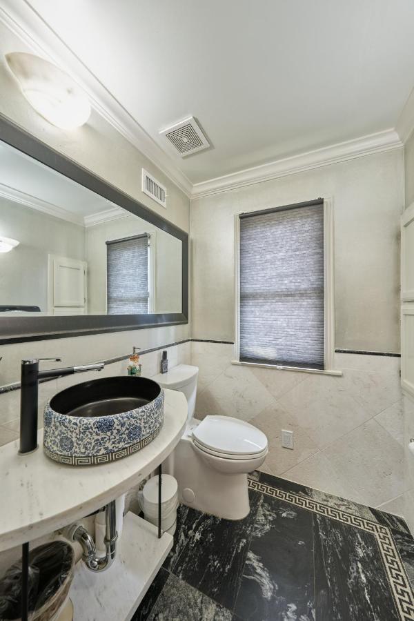 Villa With 8 Bedrooms And Heated Swimming Pool Houston Bagian luar foto