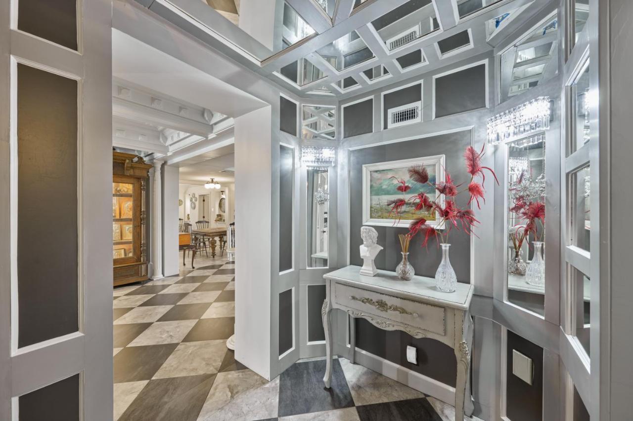 Villa With 8 Bedrooms And Heated Swimming Pool Houston Bagian luar foto