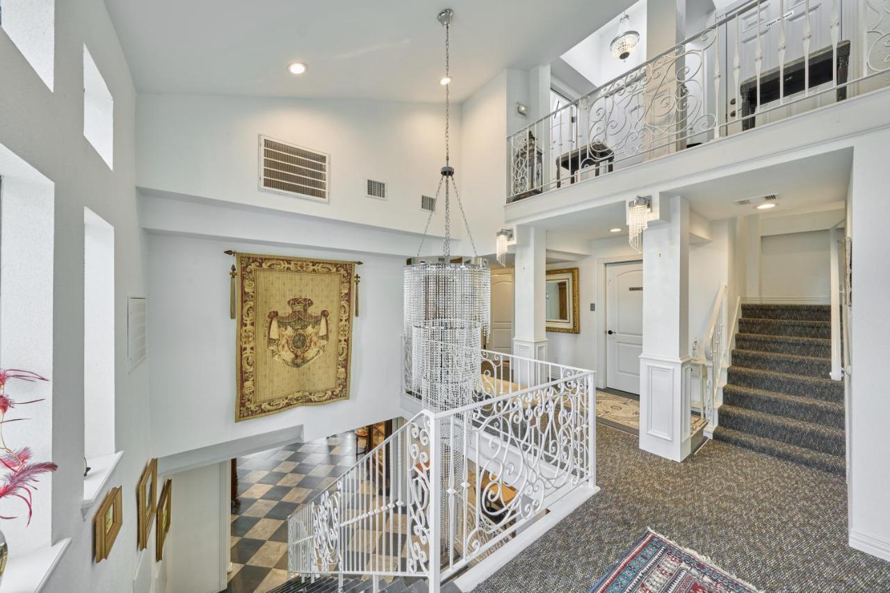 Villa With 8 Bedrooms And Heated Swimming Pool Houston Bagian luar foto