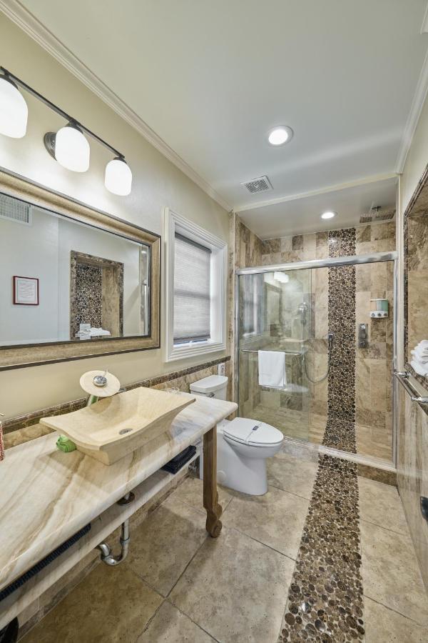 Villa With 8 Bedrooms And Heated Swimming Pool Houston Bagian luar foto